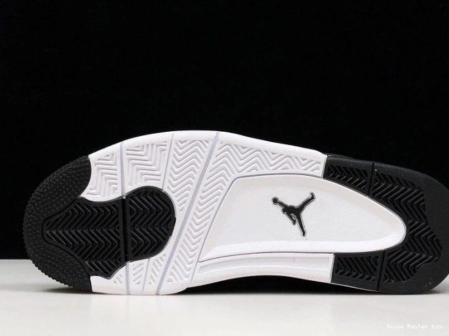 Air Gold-White Jordan Black Metallic 308497-032 Royalty 4 0701